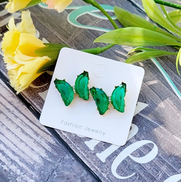Other - Beautiful green crystal butterfly earrings with gold trim! New!